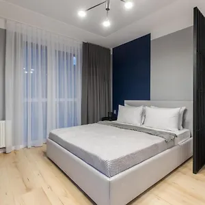 Inshiapartments On Kulisha Str Апартаменты