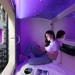 胶囊旅馆 Capsule Constellation 89, 利沃夫